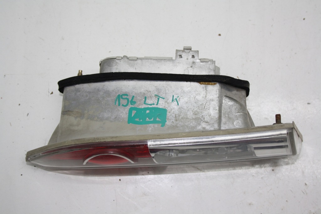 фото №3, Лампа крышки левый задняя ala lexus alfa romeo 156