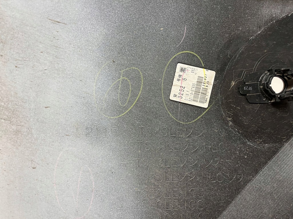 фото №13, Toyota camry viii xv70 2017- бампер przedi перед 52119-3t930 оригинал