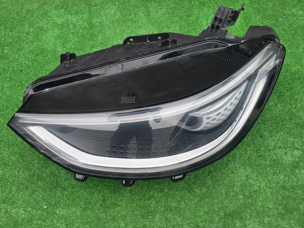 Купить Vw id3 full led фара передняя