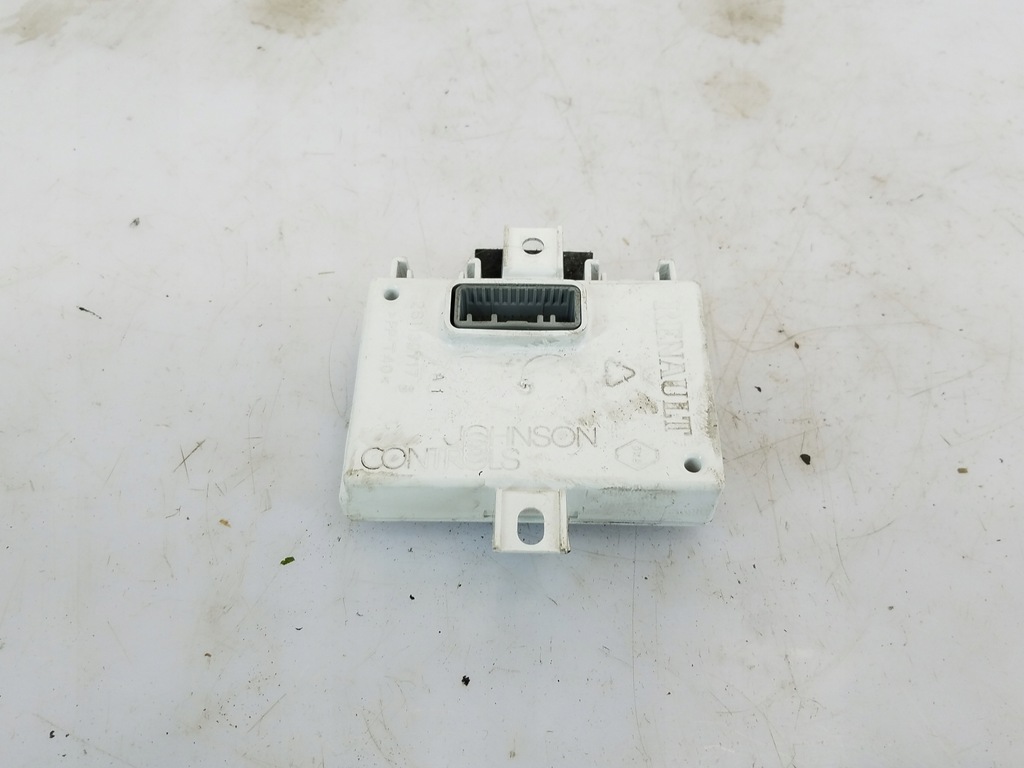 фото №2, Модуль renault megane iii 283468105r