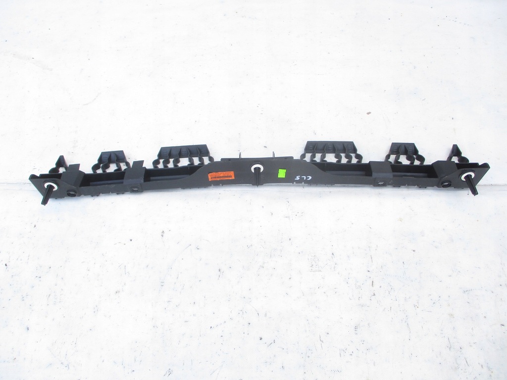 фото №2, Renault clio v напрямна бампера задня 19-23 rok