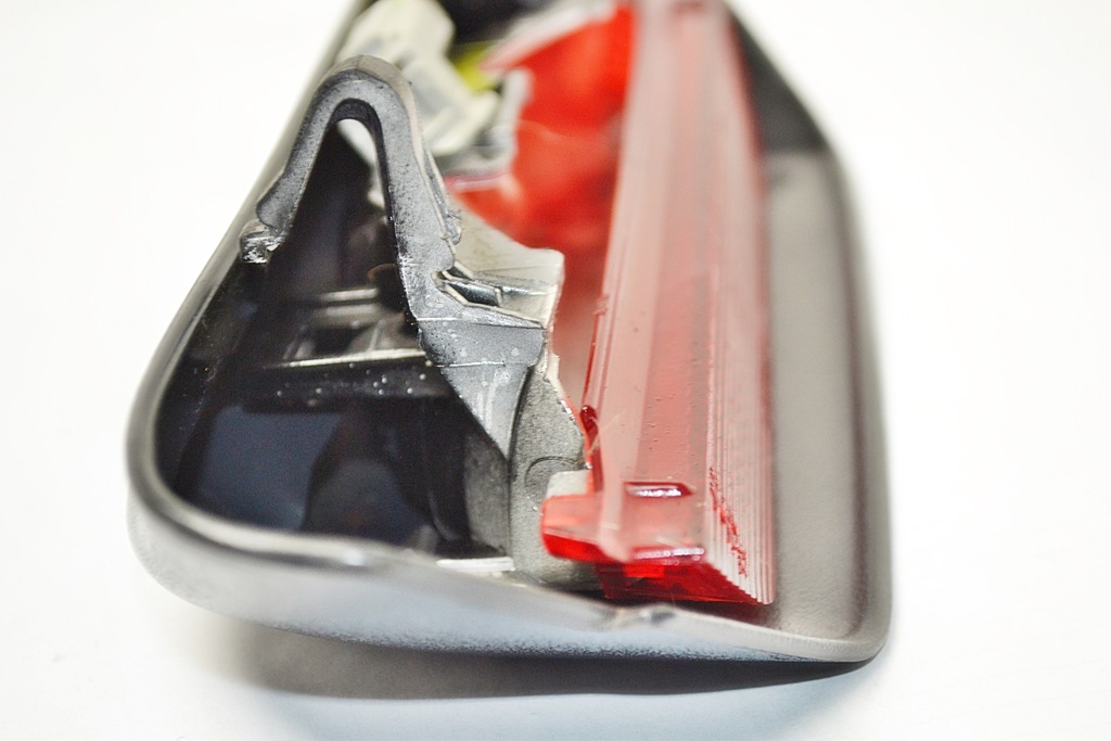 фото №9, Yaris i lift світло стоп-сигнал стоп з кришки задній задня