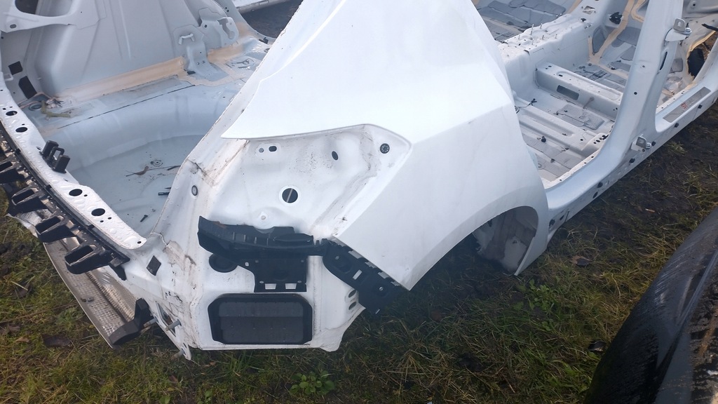 фото №2, Ford focus mk4 четверть правая задняя задняя hb