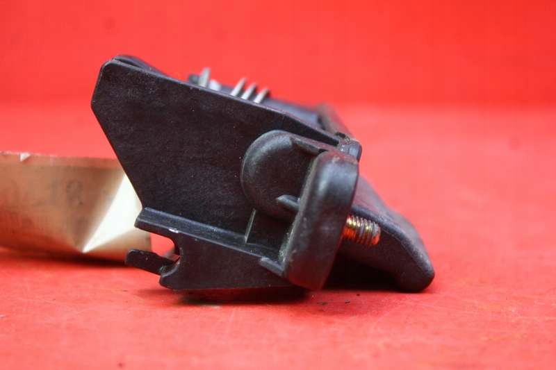 фото №6, Ручка крышки задняя задний mazda 3 1 i bk 5d hb 03-06