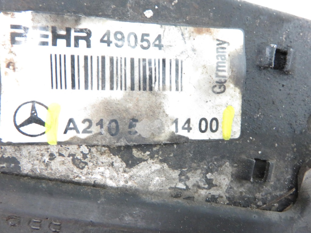 Інтеркулер mercedes w210 220 cdi a2105001400 в Україні