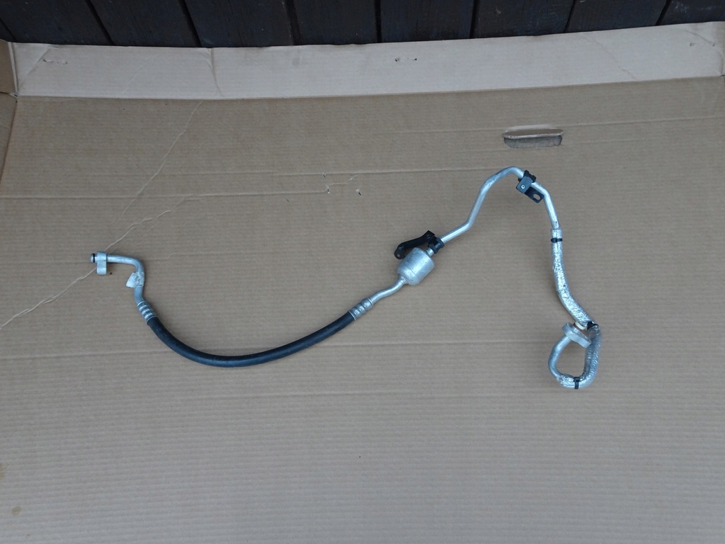 фото №1, Land rover discovery iv 3.0d шланг кондиционера