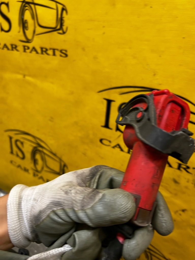 Шланг плюсовой аккумулятор peugeot 508 1 рестайлинг  sw универсал rxh 2.0 hybrid Недорого