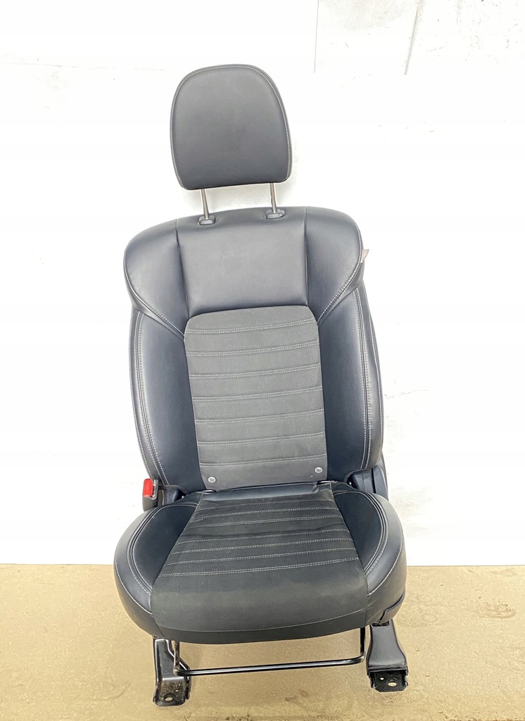 фото №1, Сиденье левый перед outlander iii lift uk