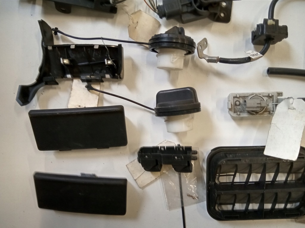 фото №14, Пластик рамка панель крышка вентилятор infiniti g35 g37 nissan 350z