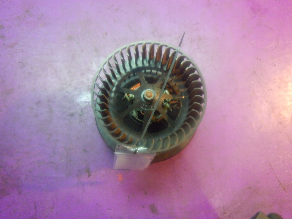 фото №1, Galaxy i 95-00 вентилятор обдув 95nw18456ca 2 p