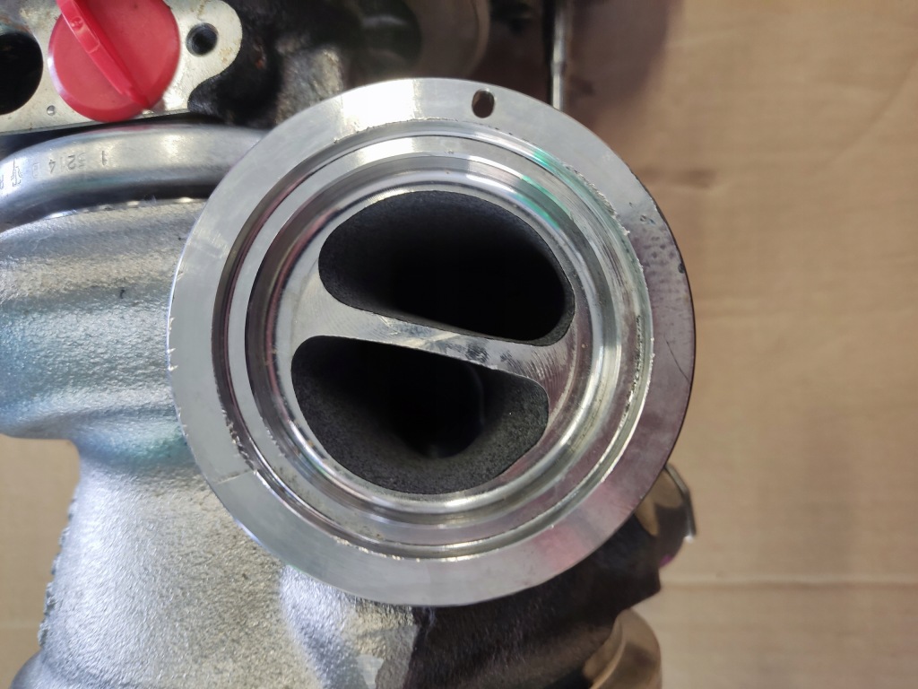 Турбонагнетатель audi porsche lamborghini 0p2.145.703.k новая Доставка