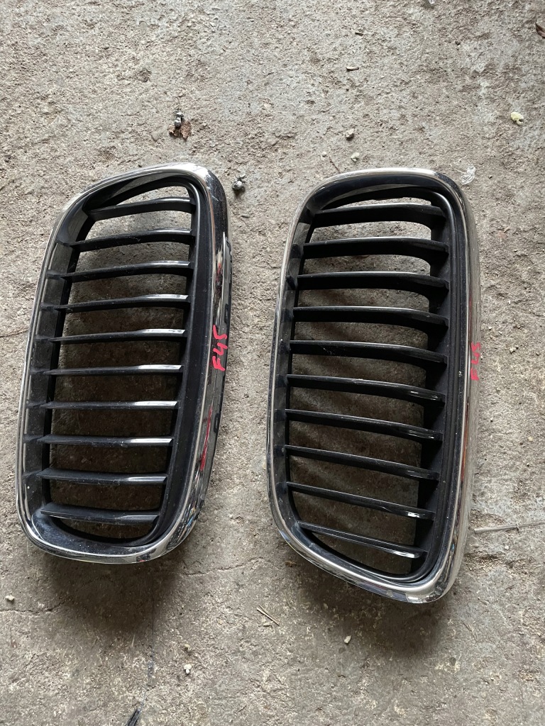 фото №1, 7379611 решётка радиатора левая bmw 2 e45