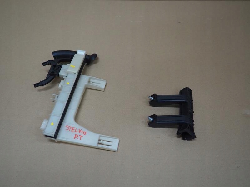 фото №1, Направляющая стекло дверь дверь правый задняя alfa romeo stelvio 50535392