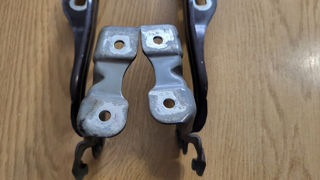 Opel mokka a, mokka x петля петли капот правый левый комплект, цвет 85t Киев