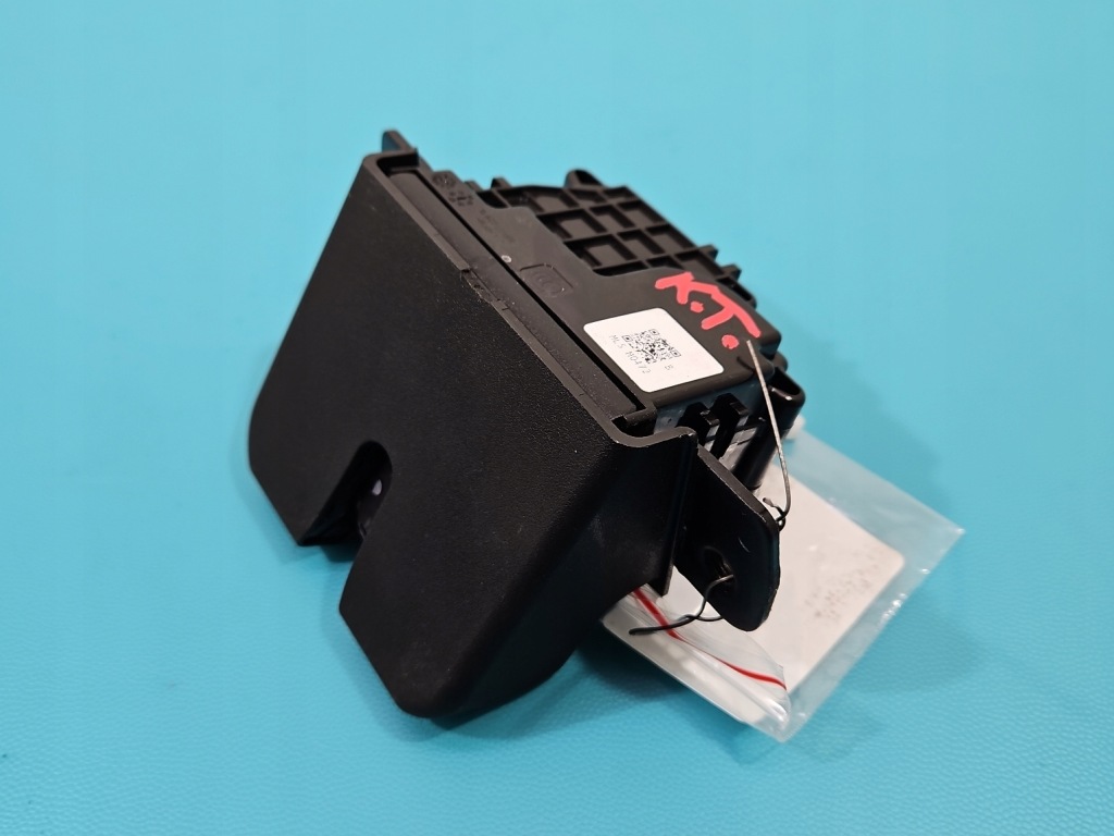 фото №1, Замок крышки задняя 5pin kia sportage iv 15-21 hb 5d