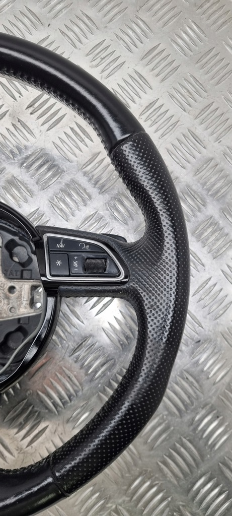 фото №7, Audi q3 8u воздуховод лепестки переключения s-line