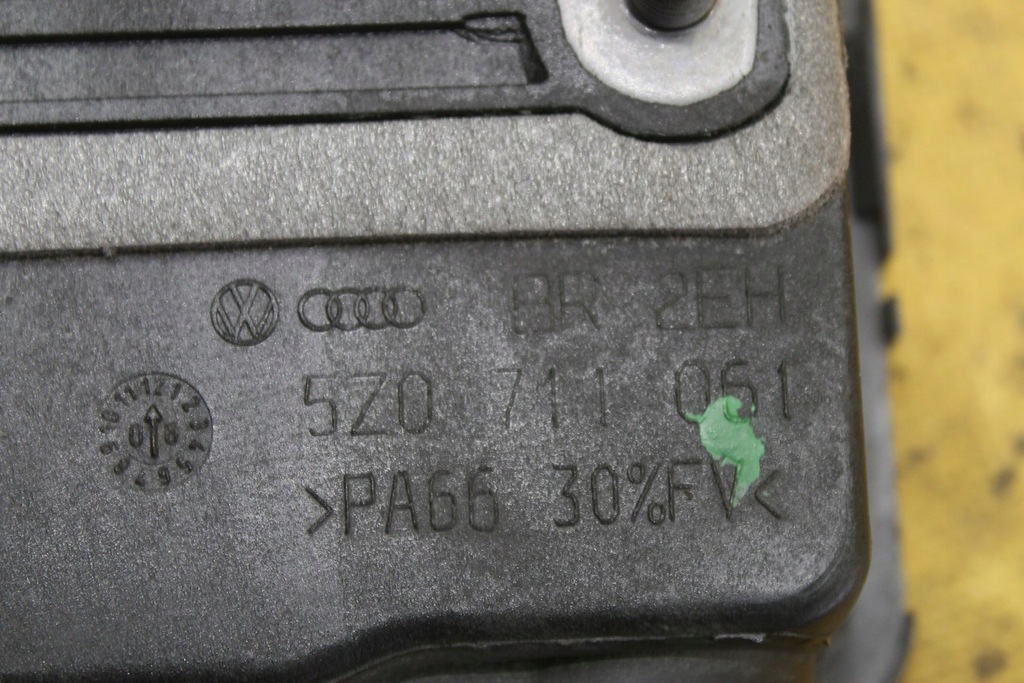 фото №11, Выборщик домкрат передач vw fox 1.2 b 5z0711061