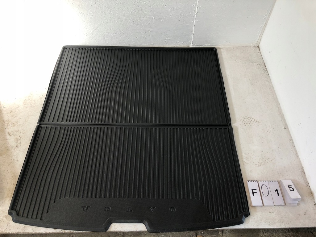 фото №1, Volvo xc90 ii килимок/обшивка do багажника