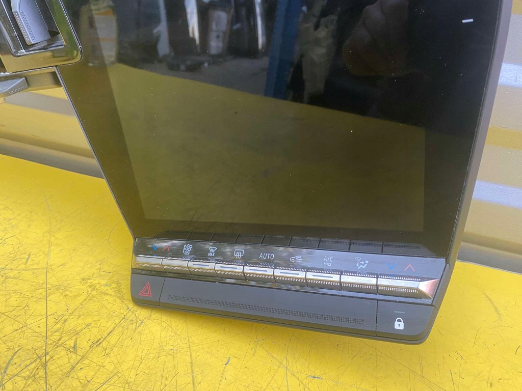 Renault megane v e-tech 1.6 монитор экран дисплей 4h0k299knb панель Недорого