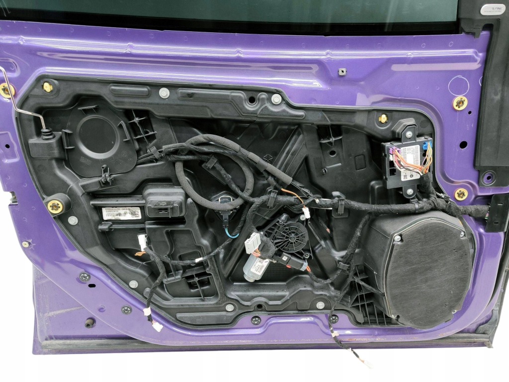 фото №11, Dodge charger 2018 левая сторона дверь передние