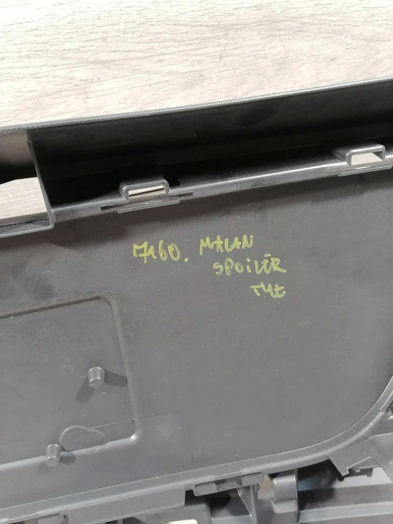 фото №11, Macan спойлер бампер задня 95b807521a