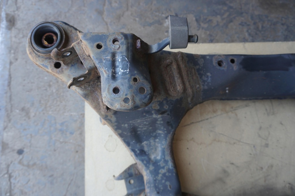 фото №11, Infiniti q50 балка подвеска заднего подрамник подрамник тяга стабилизатора