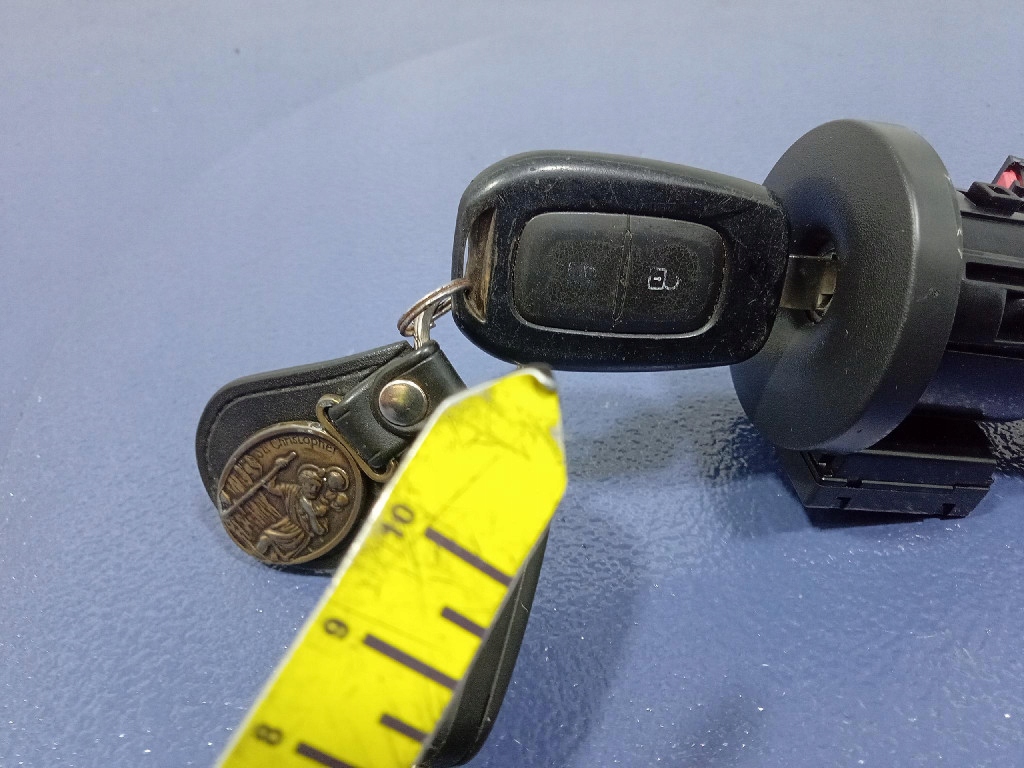 фото №6, Dacia duster i lift 13- 1.6 114km замок запалювання ключ n0502060 2198621