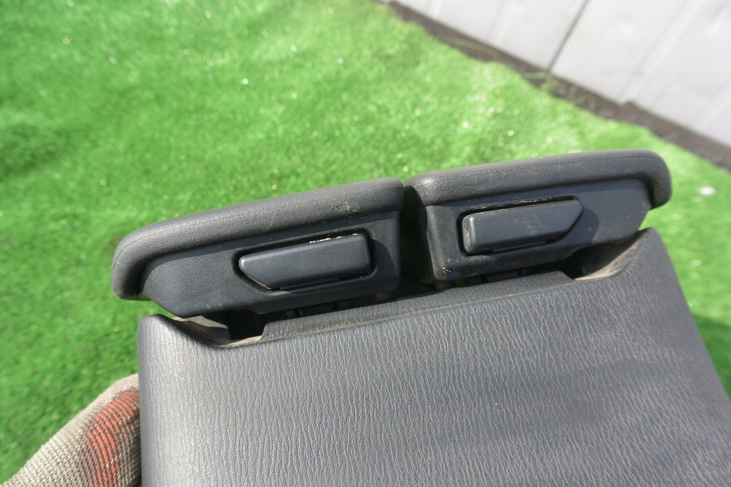 фото №10, Підлокітник тунель шкіра mazda cx9 ii