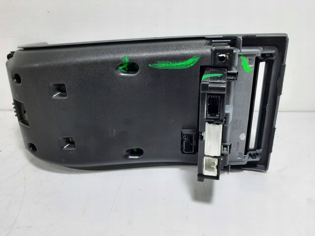 фото №9, Volvo s40 ii 06r панель кондиціонера радіо 8623067 30679647 + зчитувач дисків