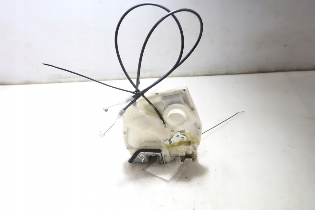 фото №1, Замок левый задняя дверь suzuki swift iv