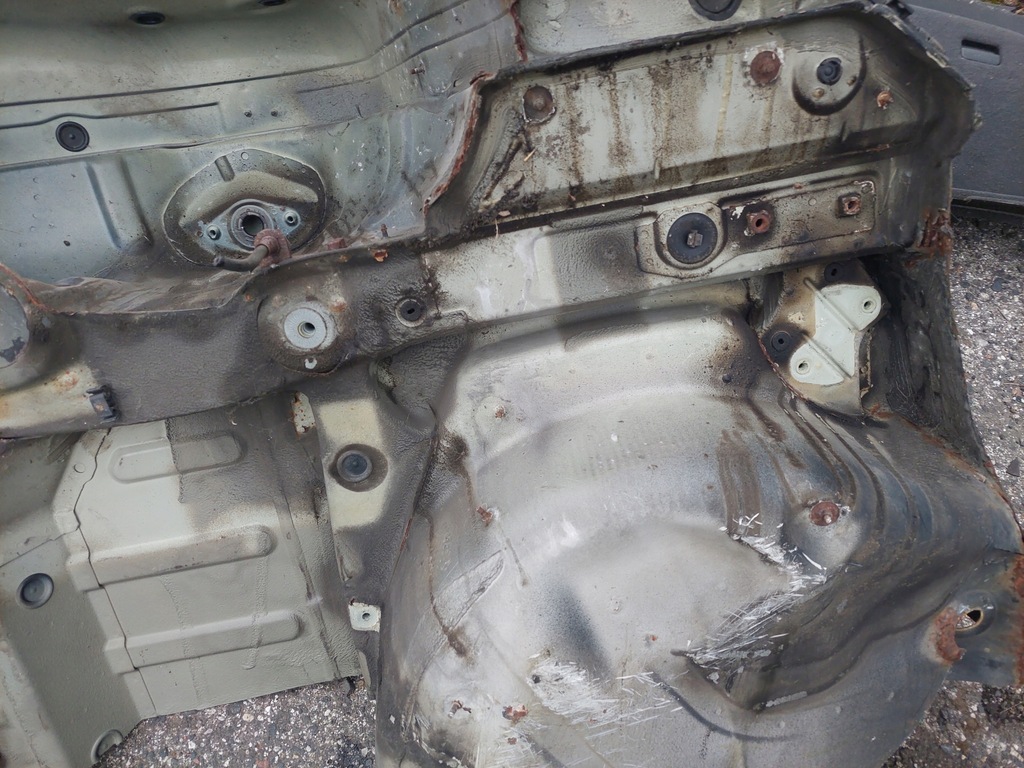 фото №10, Чверть крила лівий задня audi a4 b6 kombi lublin