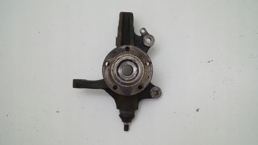 фото №1, Jumpy expert proace 16- поворотний кулак права перед t