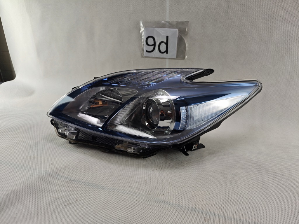 фото №3, Toyota prius iii 3 фара левый линза лампа левая