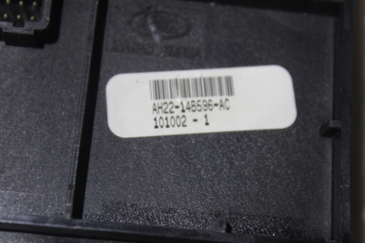 фото №2, Переключатель подвеска land rover discovery iv