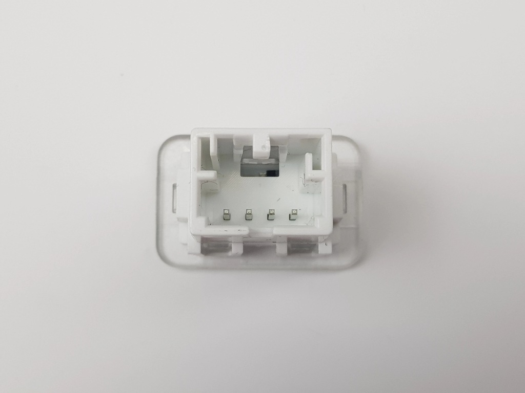 фото №9, Освещение лампа салона ambiente audi a6 s6 c7 4g0919390b