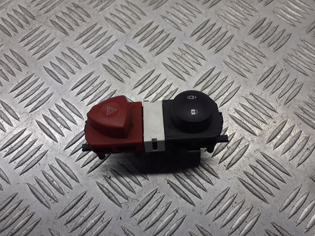 фото №3, Переключатель аварийных renault scenic ii 1.6 8200407415