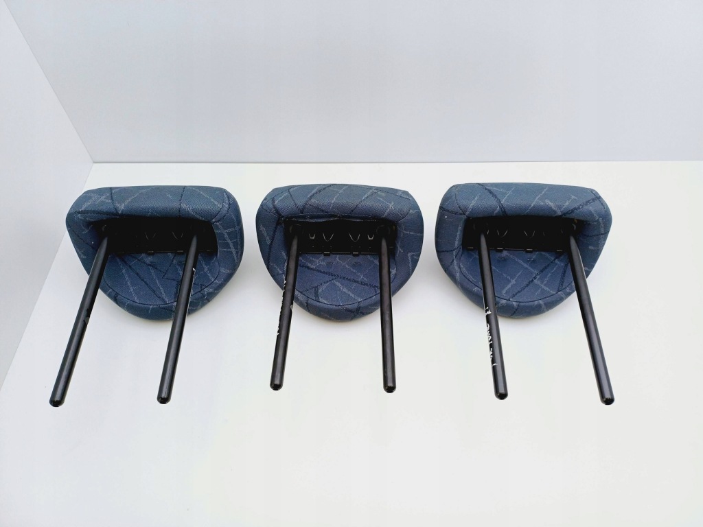 Подголовник сиденье задний  комплект smart forfour 1 nr309 Доставка