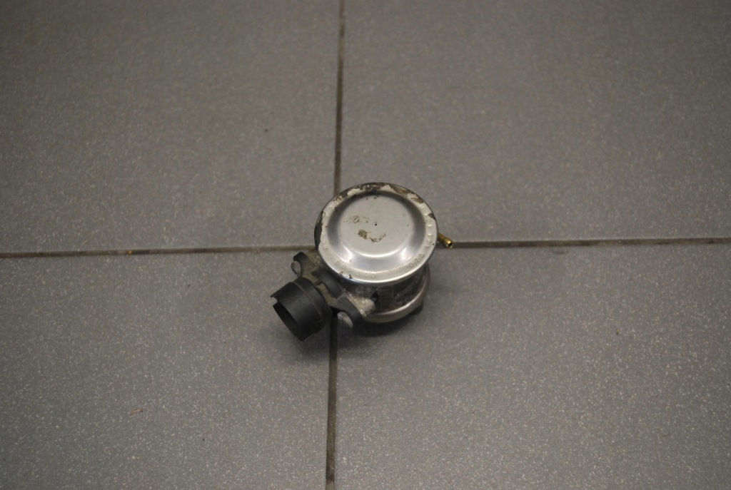 фото №1, Клапан egr audi a6 c5 2.7 bt 078131101p