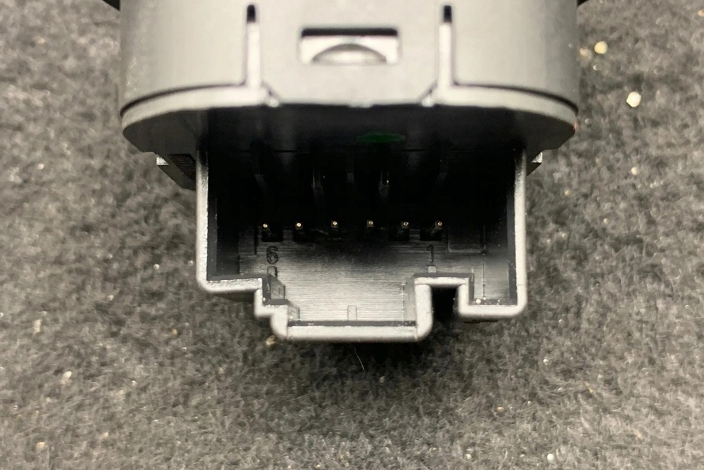 фото №10, Переключатель регулировки зеркал skoda yeti 5l 1z1959565j 2.0l дизель 2015