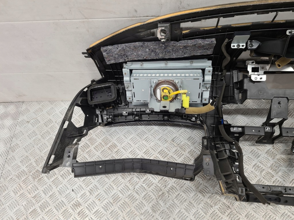 фото №10, Infiniti q70 s lift оригинальная приборная панель консоль ремни подушка безопасности