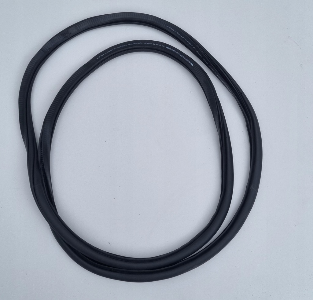 фото №1, Audi q4 e-tron прокладка двері правий перед