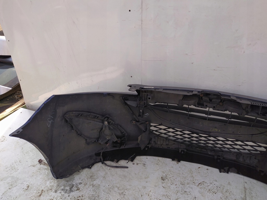 фото №11, Mazda 5 iii 010- бампер перед передній