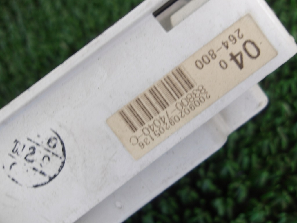 фото №7, Toyota iq 2008- 1.0 b счетчик приборы 83800-74040-c