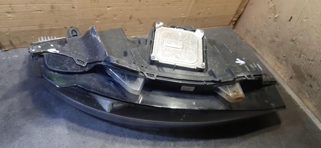 Купити Фара лівий перед передня full led renault talisman 260606722r