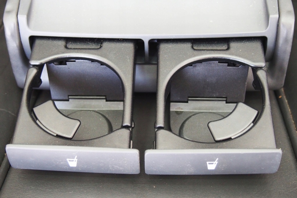 фото №15, Заднее сиденье задняя задняя czarna спинка сиденье подлокотник volkswagen pheaton