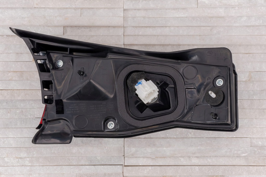 фото №11, Mazda cx-5 ii kf 2017-2021 лампа кришки задній led права kb8a513f0b