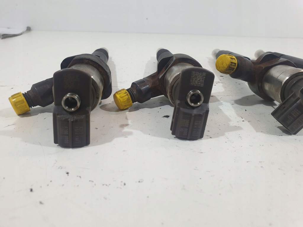 фото №4, Форсунка r2aa13h50 mazda 3 5 6 gh cx7 2.2 citd