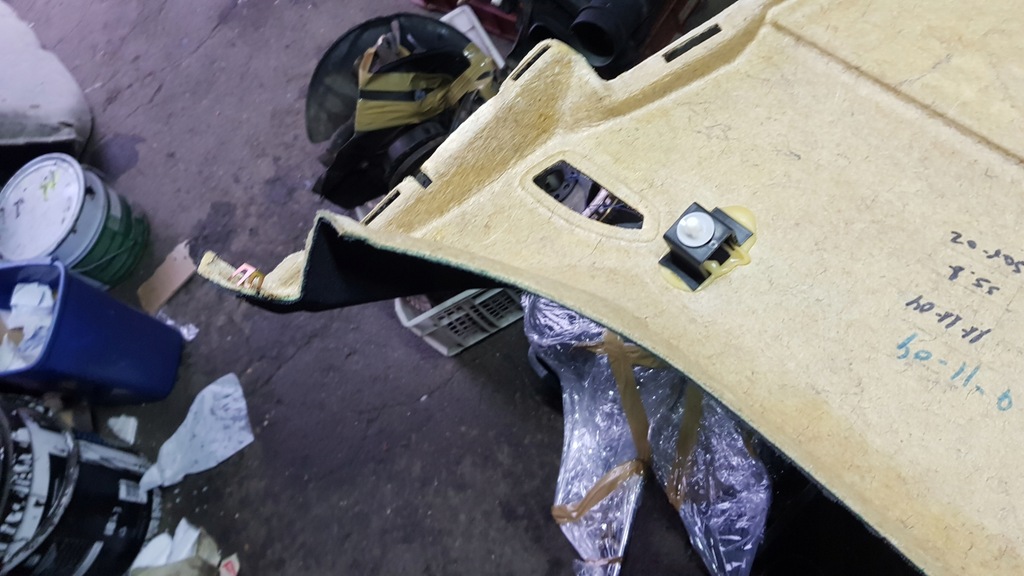 фото №9, Audi a8 d3 3.0 tdi полка задняя багажника