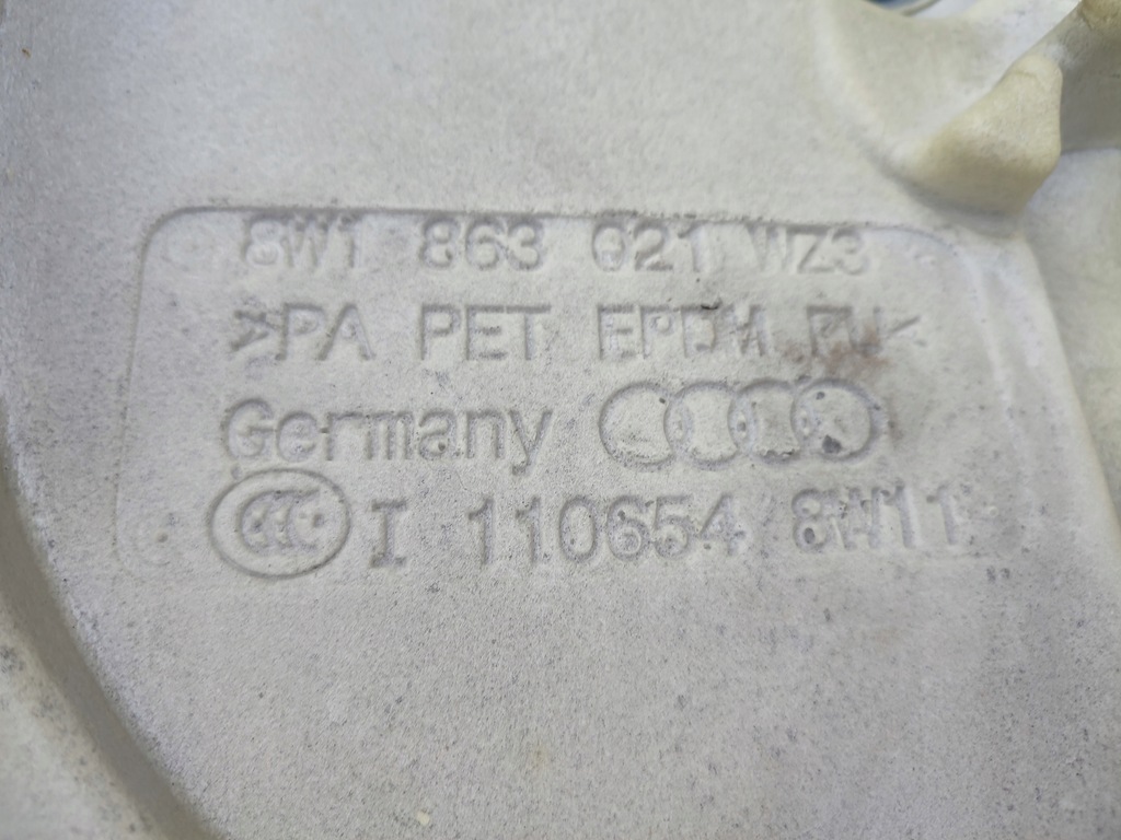 фото №9, Коврик обшивка пол audi a4 b9 8w kombi europa