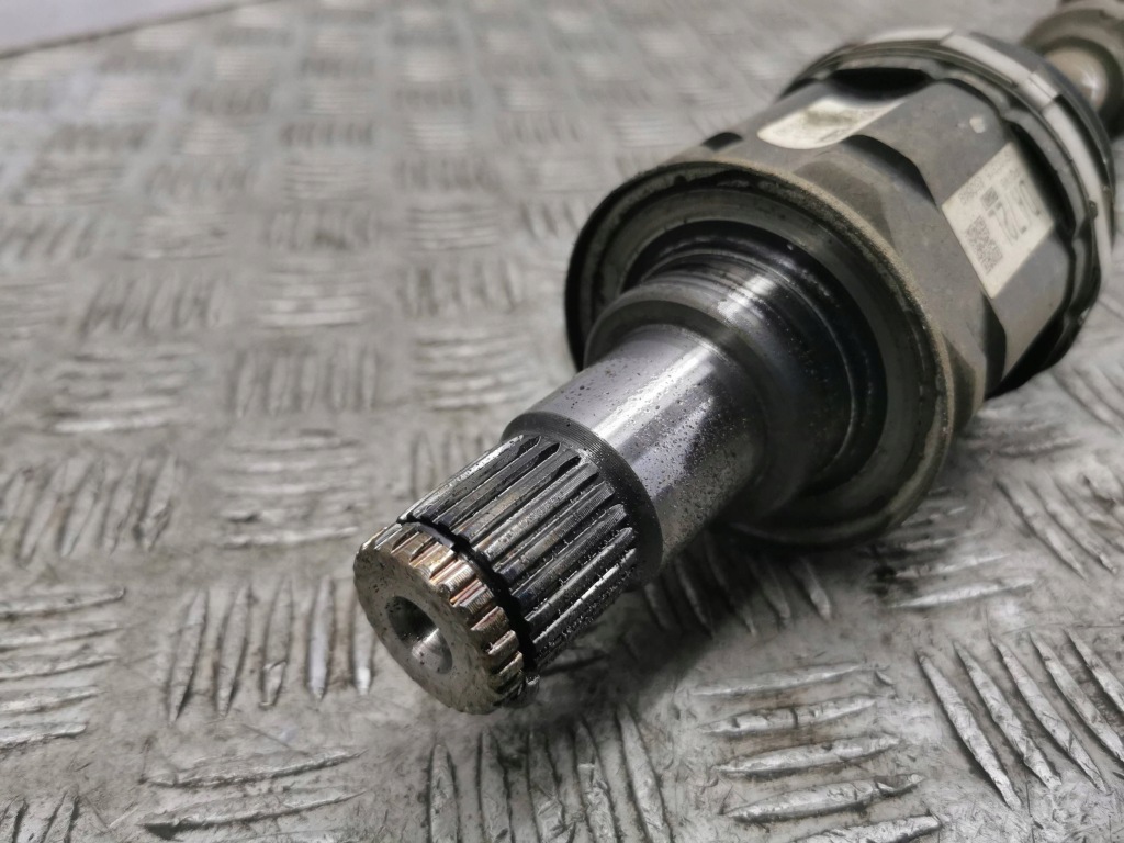 Lexus ux 2020 приводной вал передняя da72l Оригинал